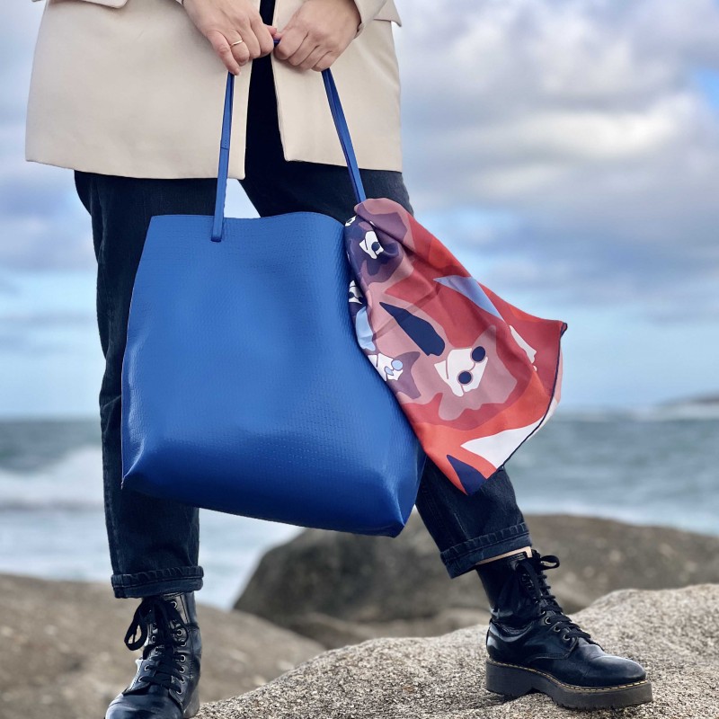 Blue Granadínico Tote Bag 2