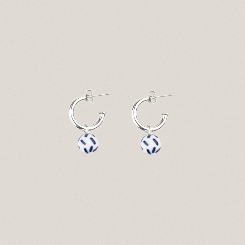 Set Beta Hoop Earrings and... 2