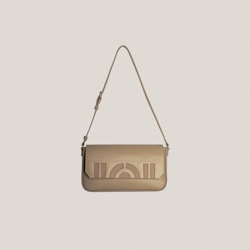 N 8 Sand Baguette Bag